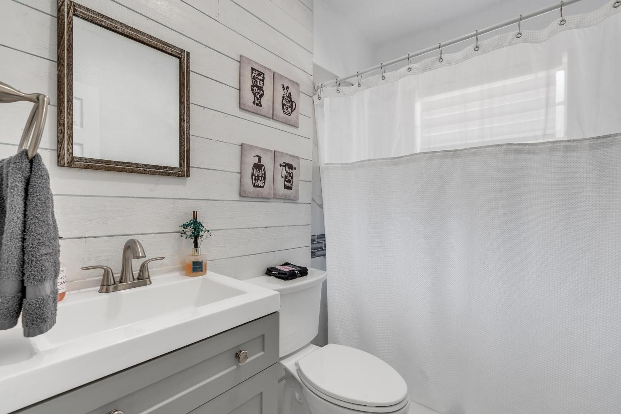 Stunning Modern Home In Tampa With Pool - Just 5 Minutes From Airport! Exteriör bild